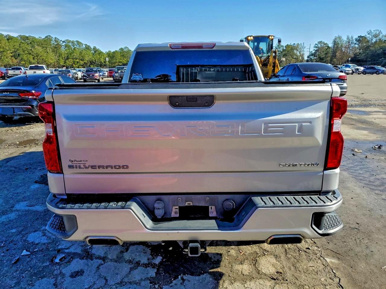 2020 Chevrolet Silverado C1500 Custom - Image 6