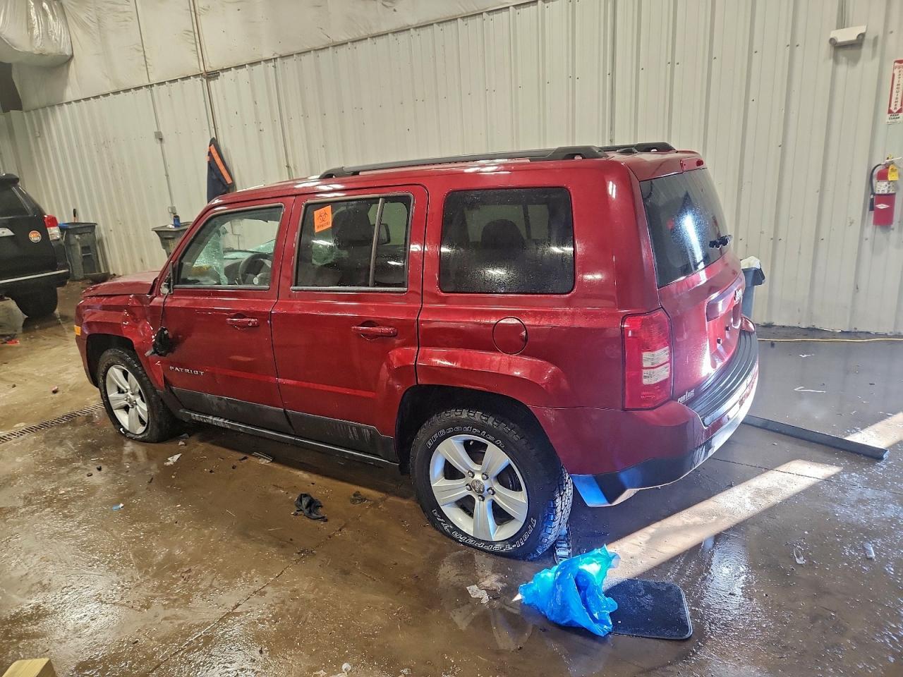 2016 Jeep Patriot Sport - Фото 2