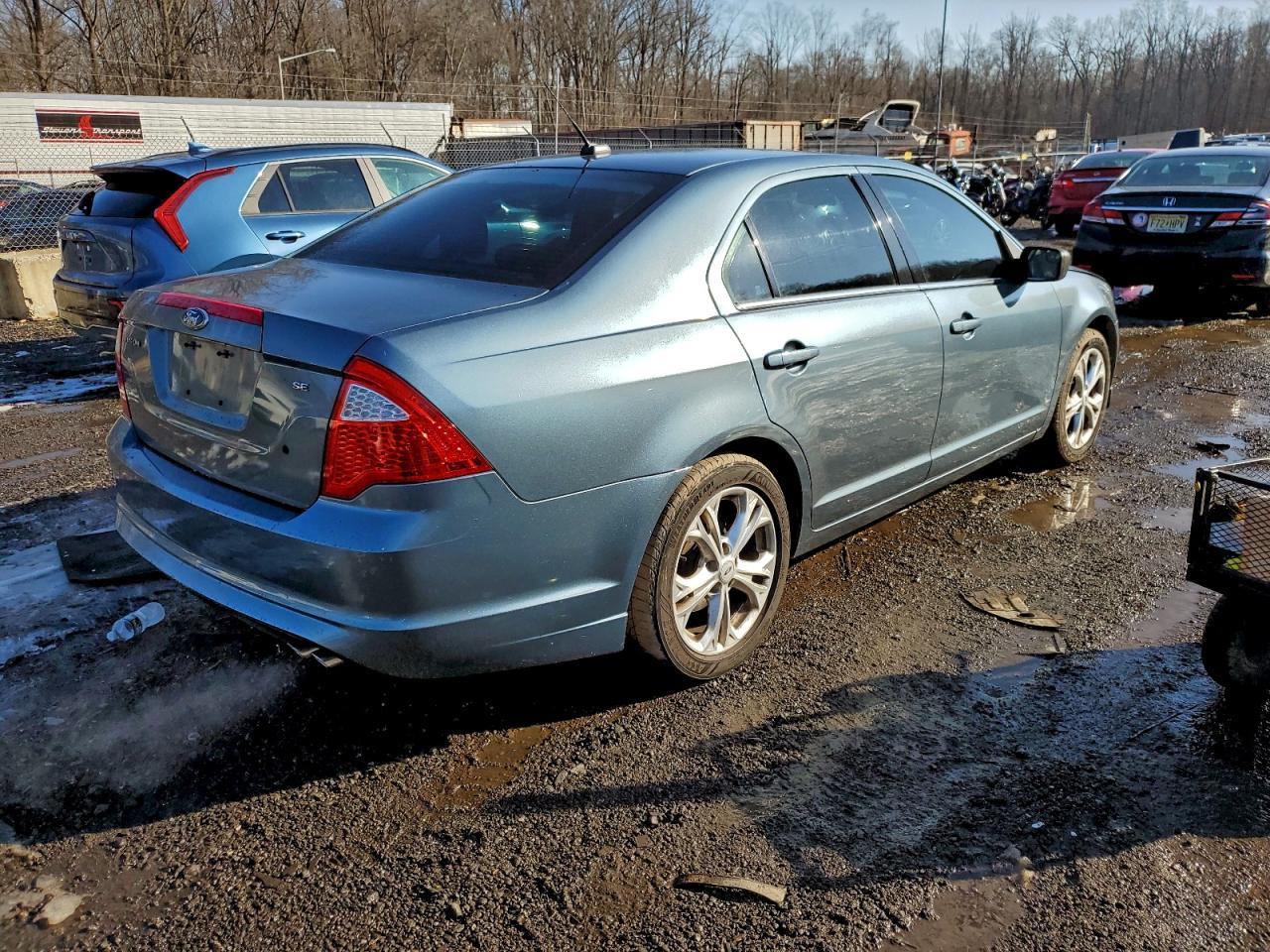 2012 Ford Fusion Se - Фото 3
