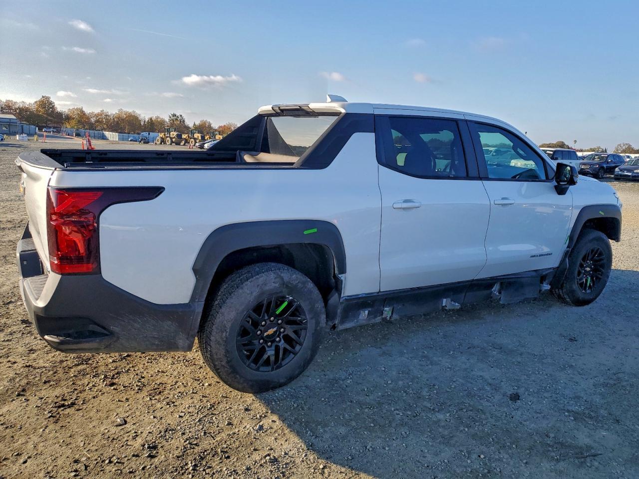 2024 Chevrolet Silverado - Image 3