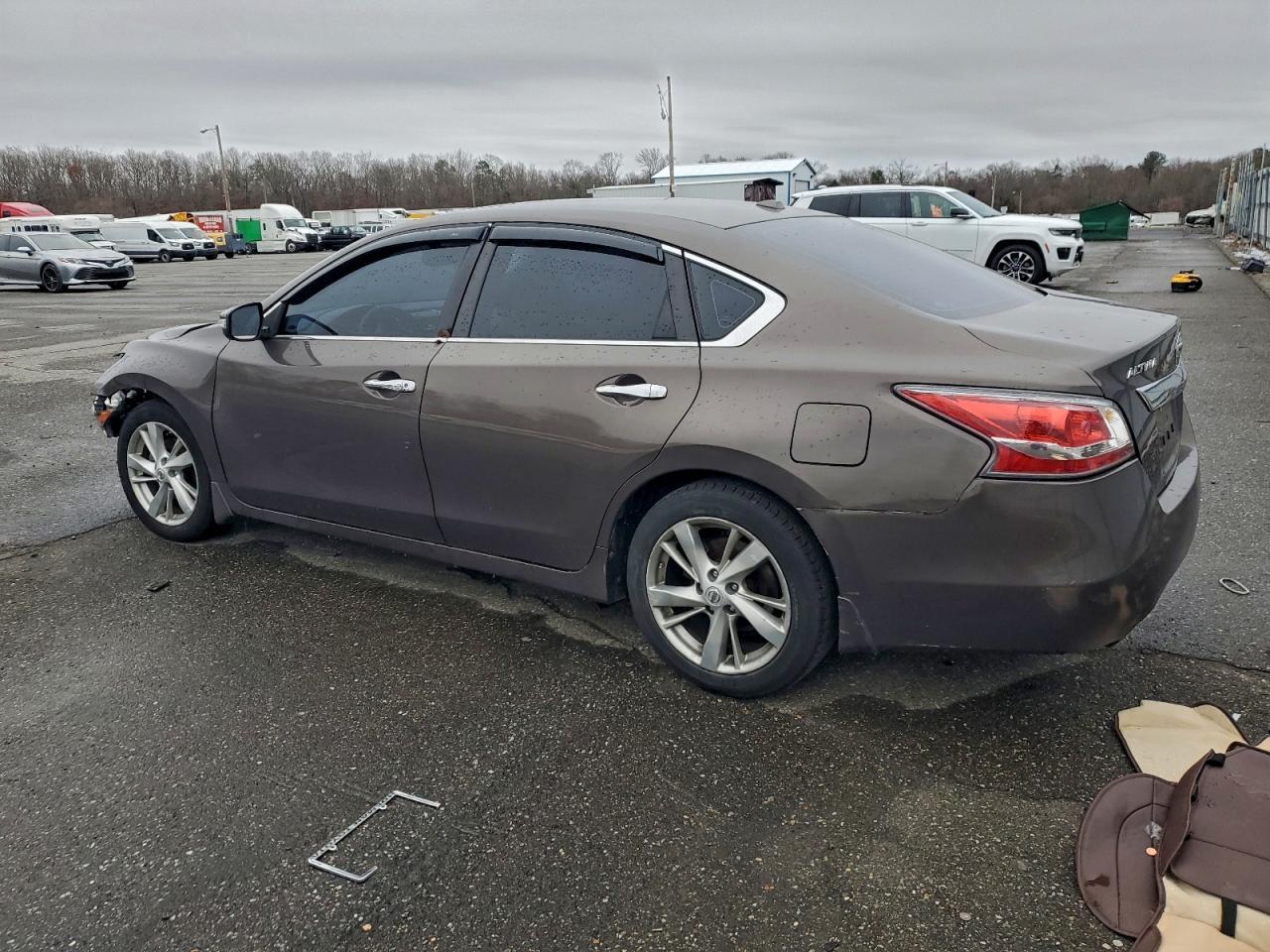 2015 Nissan Altima 2.5 - Image 2