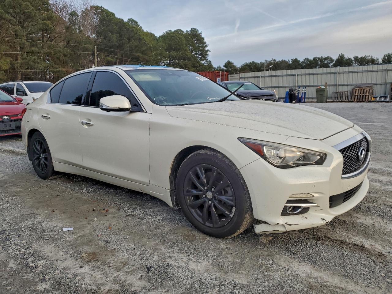 2017 Infiniti Q50 Premium - Фото 4