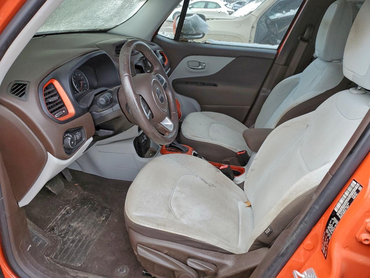 2015 Jeep Renegade Latitude - Фото 7