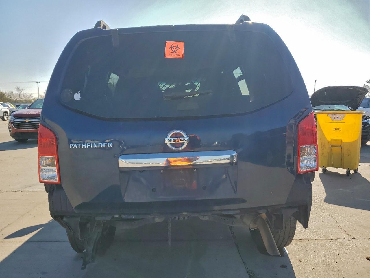 2012 Niss Pathfinder - Image 6