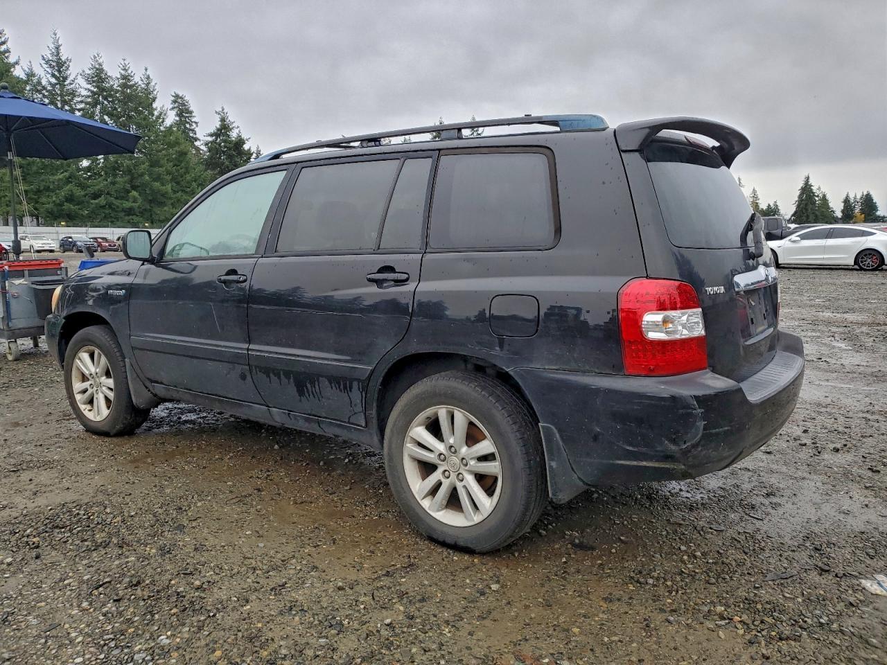 2006 Toyota Highlander Hybrid - Image 2