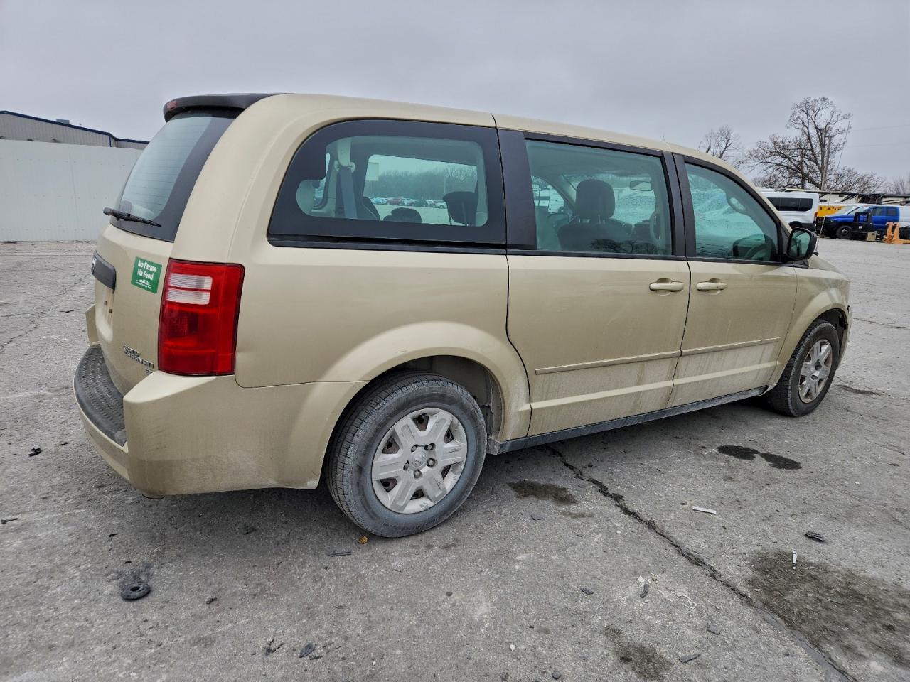 2010 Dodge Grand Caravan Se - Image 3
