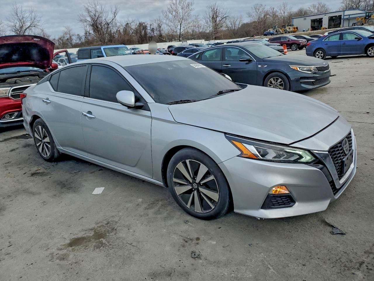 2021 Nissan Altima Sv - Фото 4