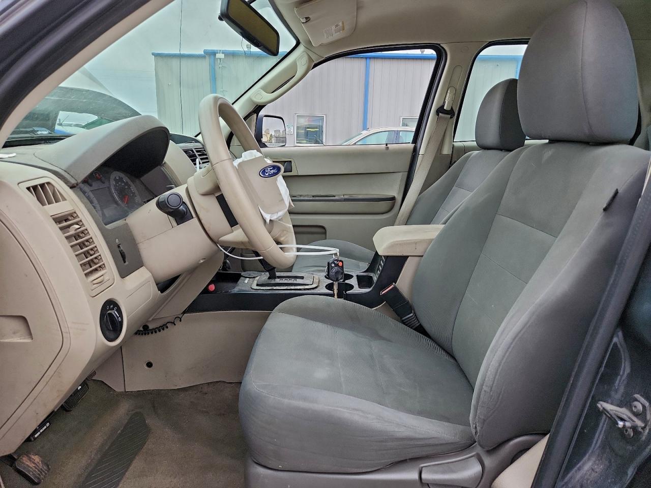 2009 Ford Escape Xls - Фото 7