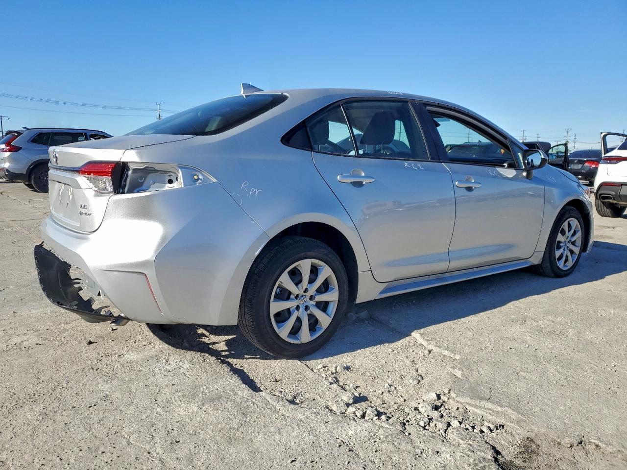 2025 Toyota Corolla Le - Image 3