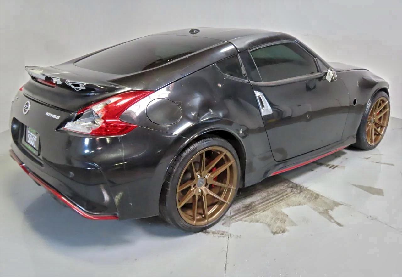 2015 Nissan 370Z Base - Фото 3