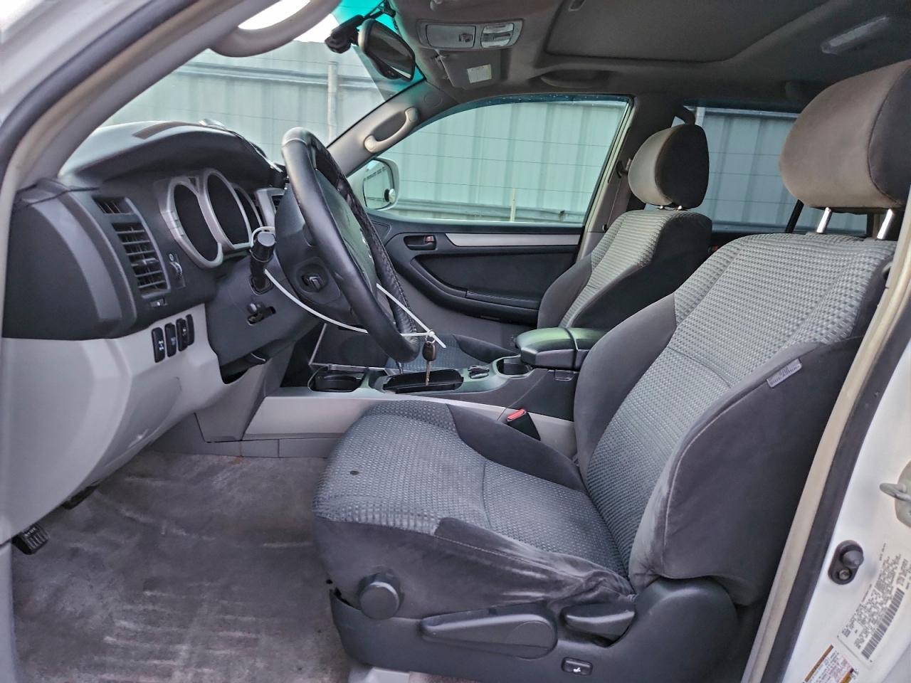 2004 Toyota 4Runner Sport Edition - Фото 7