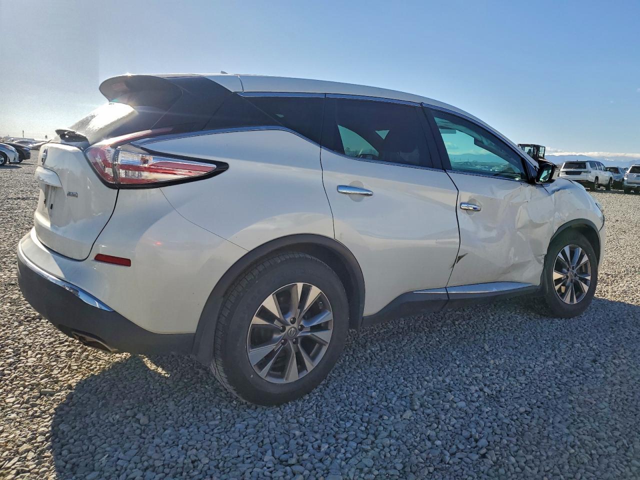 2016 Nissan Murano S - Фото 3