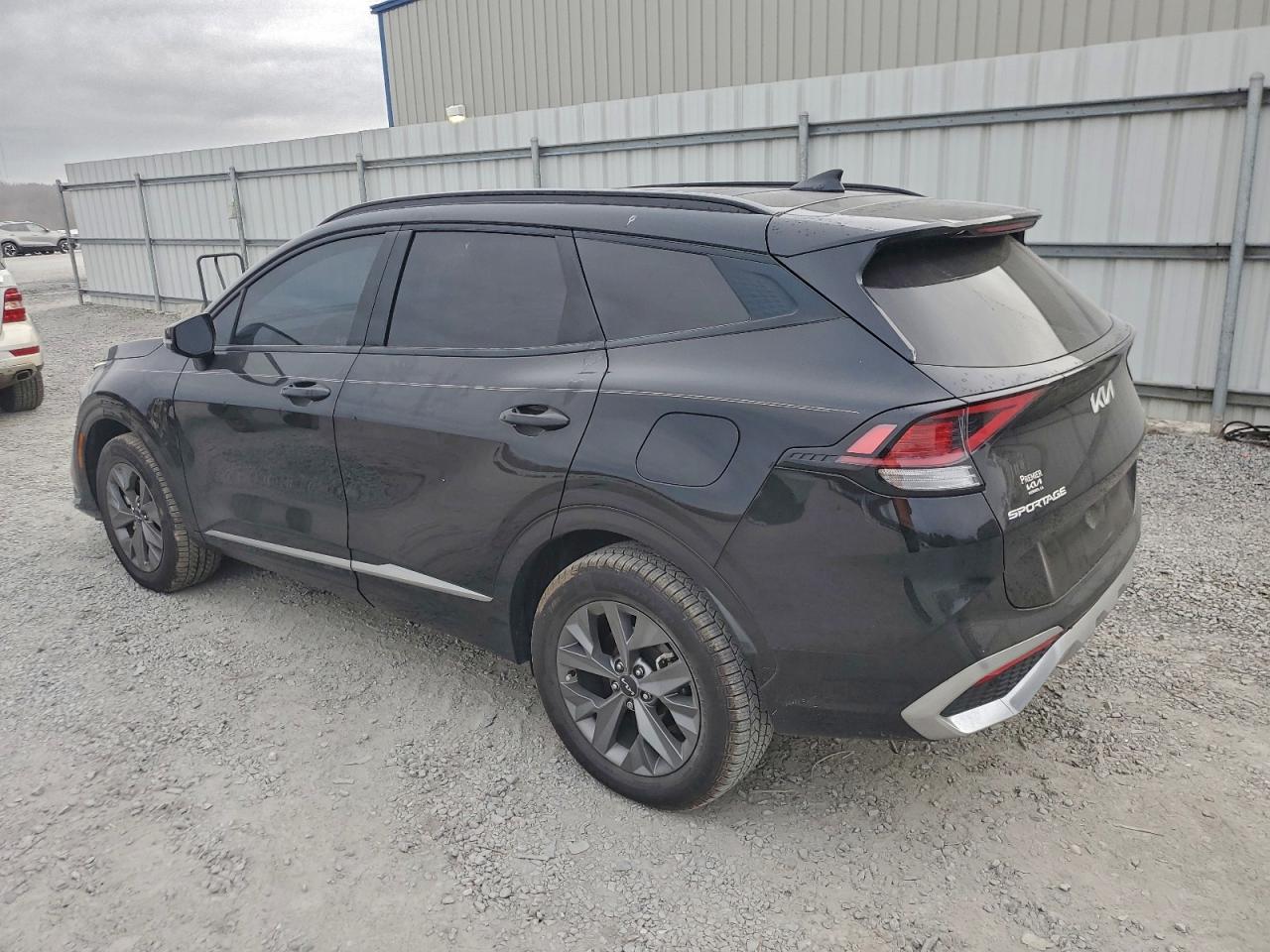 2023 Kia Sportage Sx - Image 2