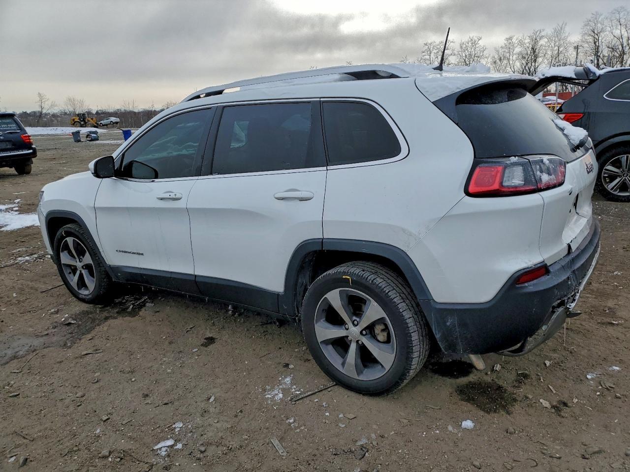 2020 Jeep Cherokee Limited - Image 2