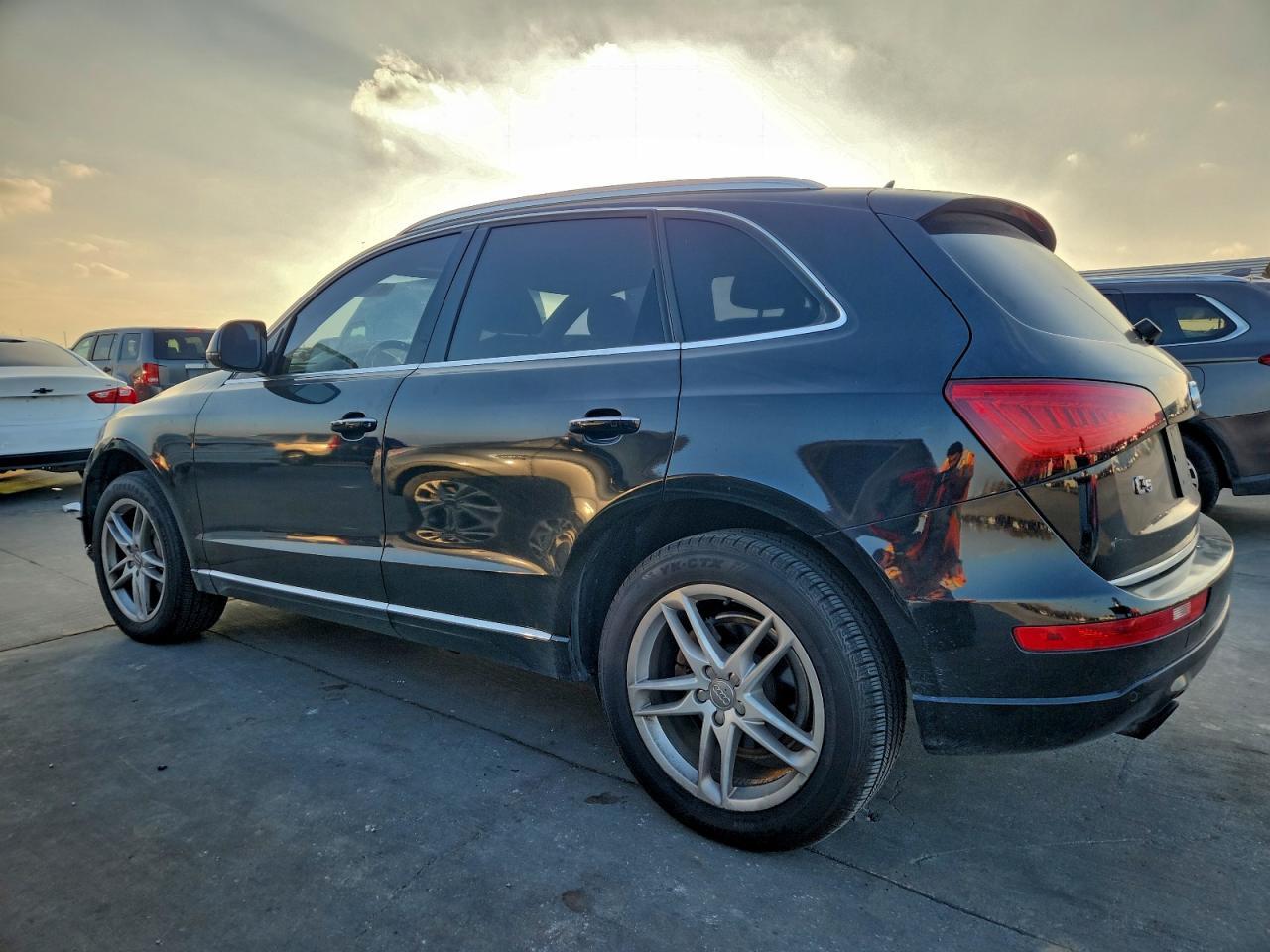2015 Audi Q5 Premium Plus - Фото 2
