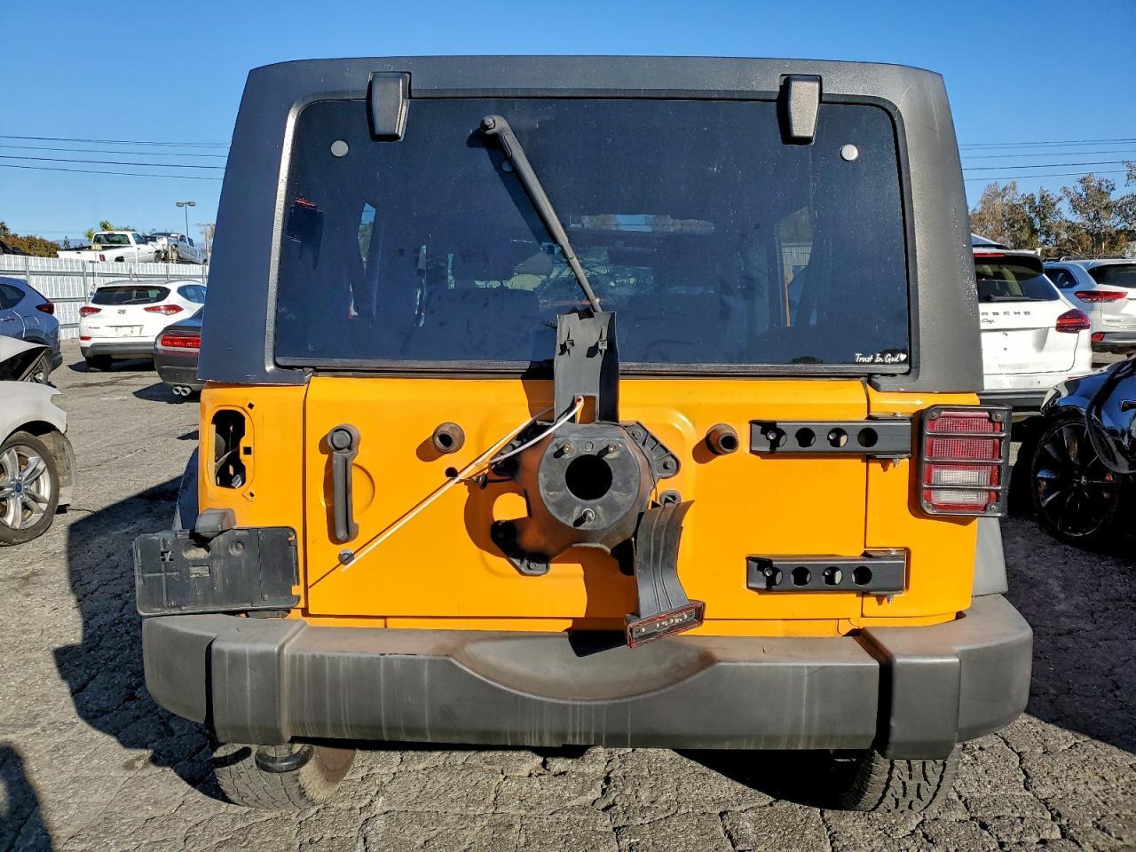 2012 Jeep Wrangler Unlimited Sport - Фото 6