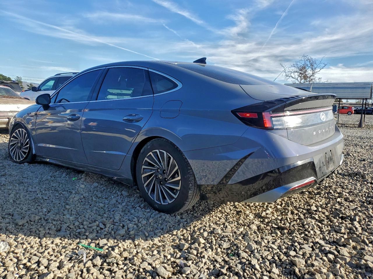 2025 Hyundai Sonata Sel - Фото 2