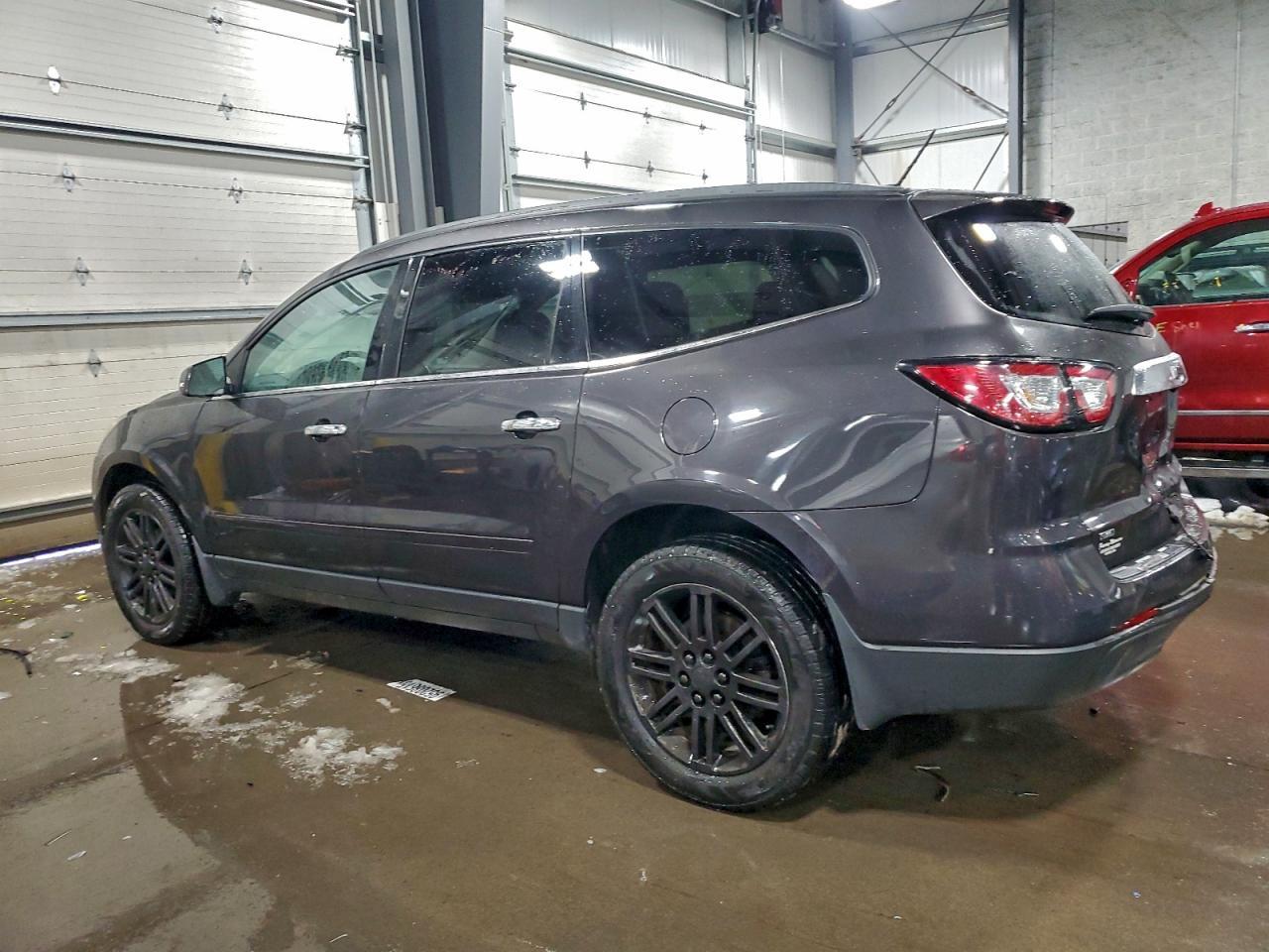 2015 Chevrolet Traverse Lt - Фото 2