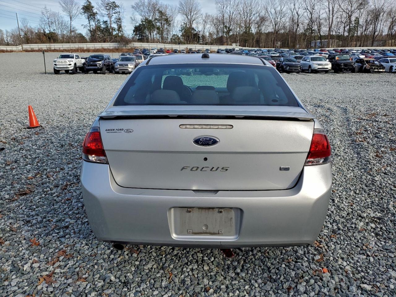 2009 Ford Focus Se - Фото 6