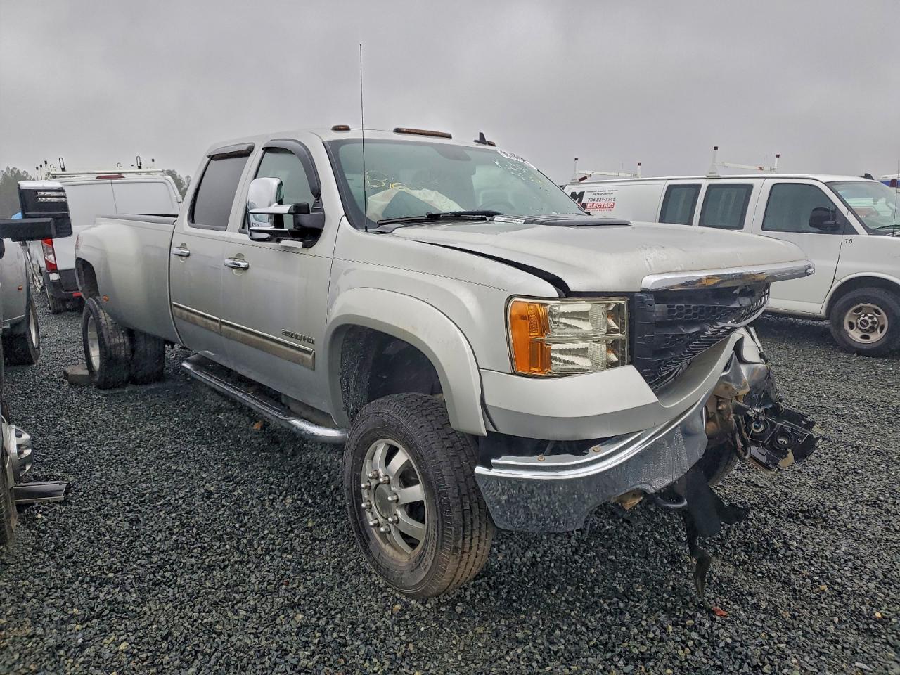 2011 GMC Sierra K3500 Slt - Image 4