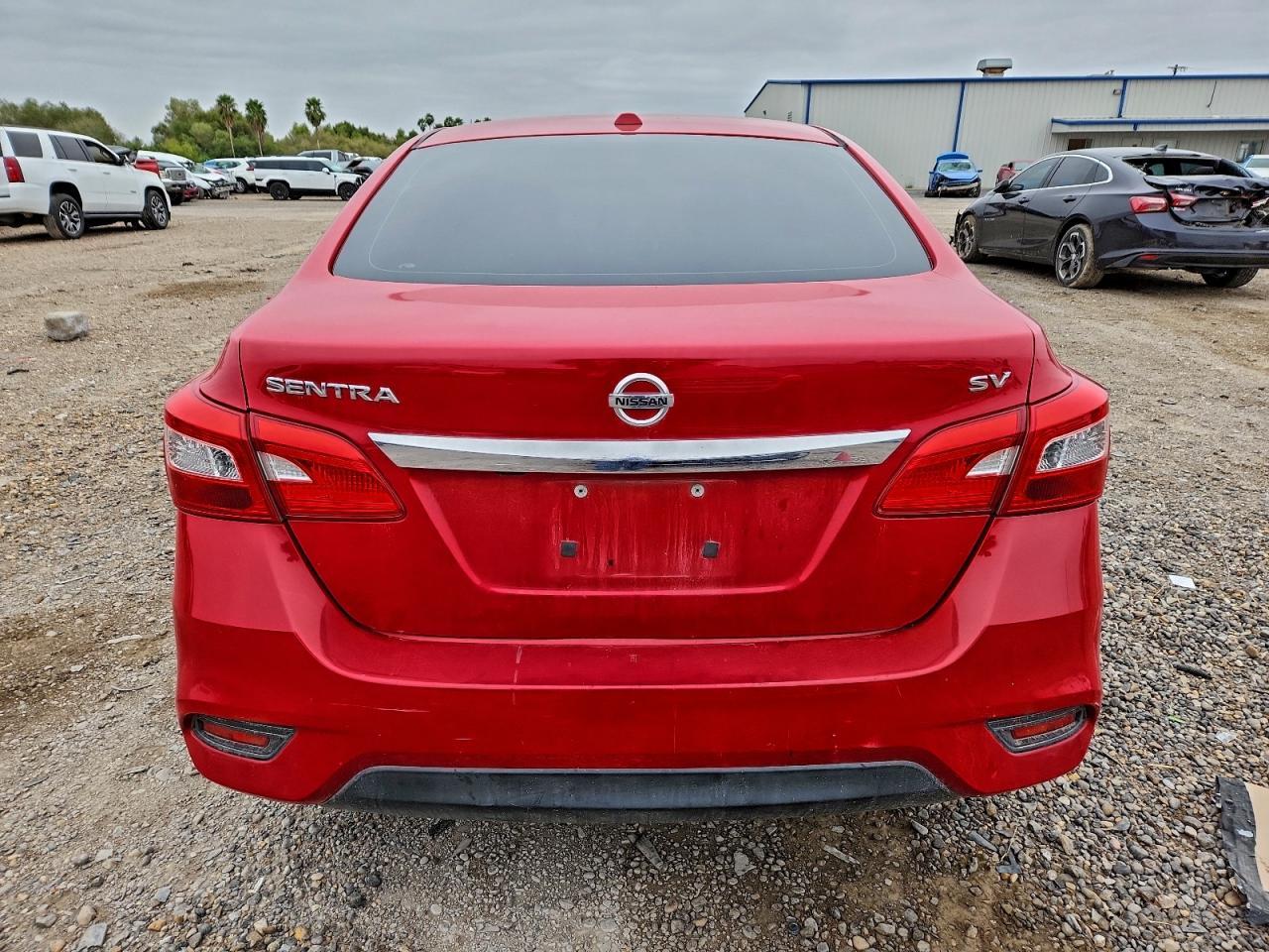 2018 Nissan Sentra S - Фото 6