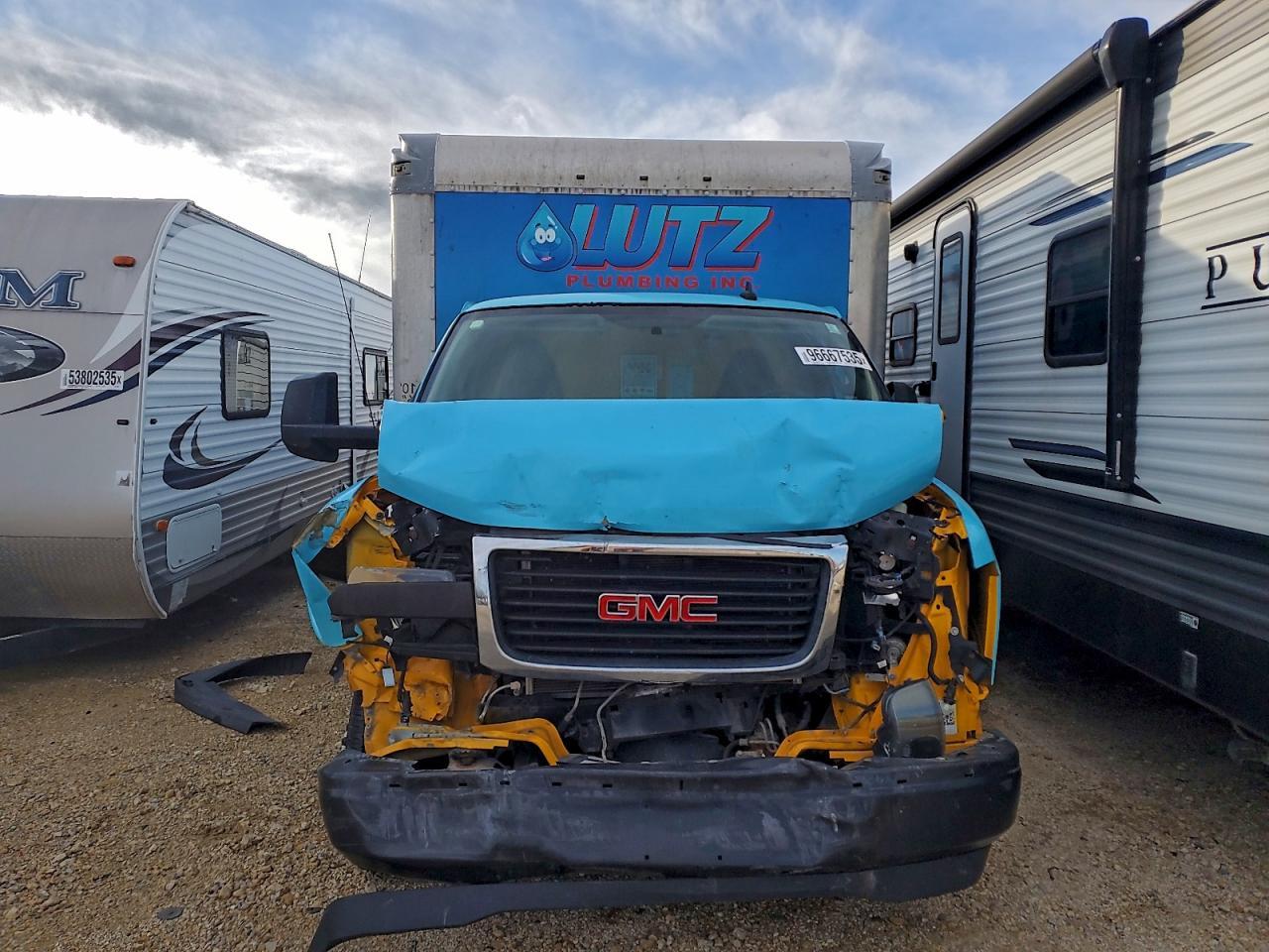 2018 GMC Savana Box Truck - Фото 5