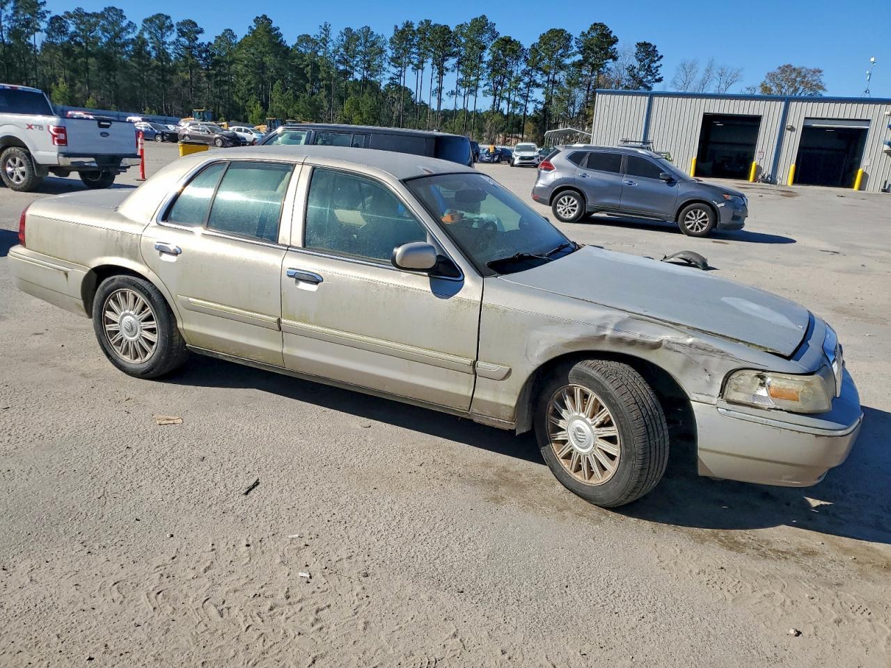 2008 Mercury Grand Marquis Ls - Image 4