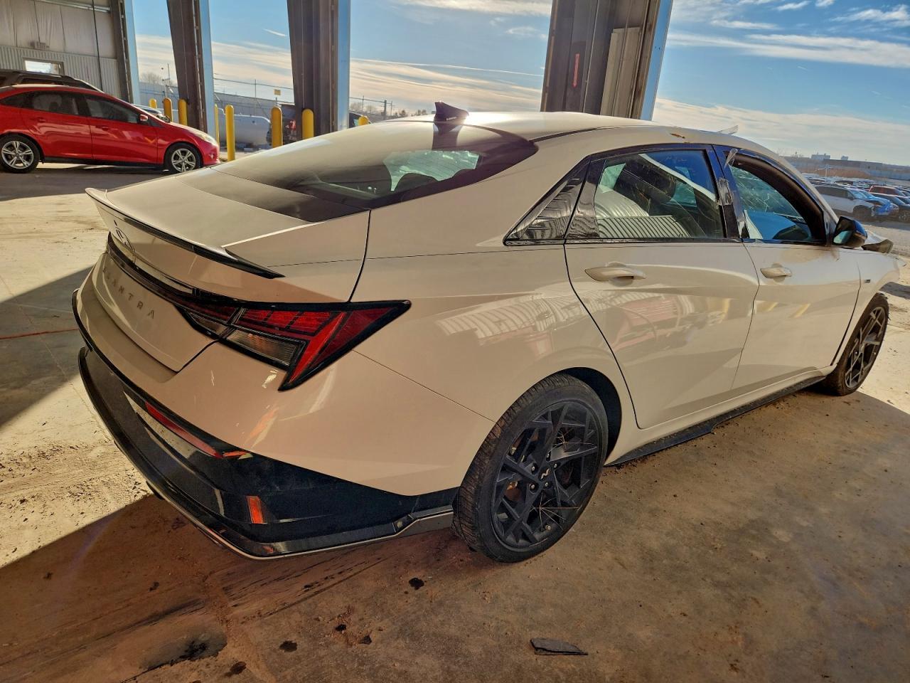 2025 Hyundai Elantra N Line - Фото 3