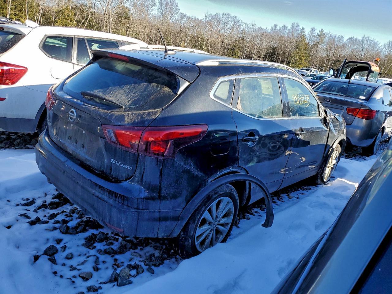 2019 Niss Rogue Sport S - Image 3