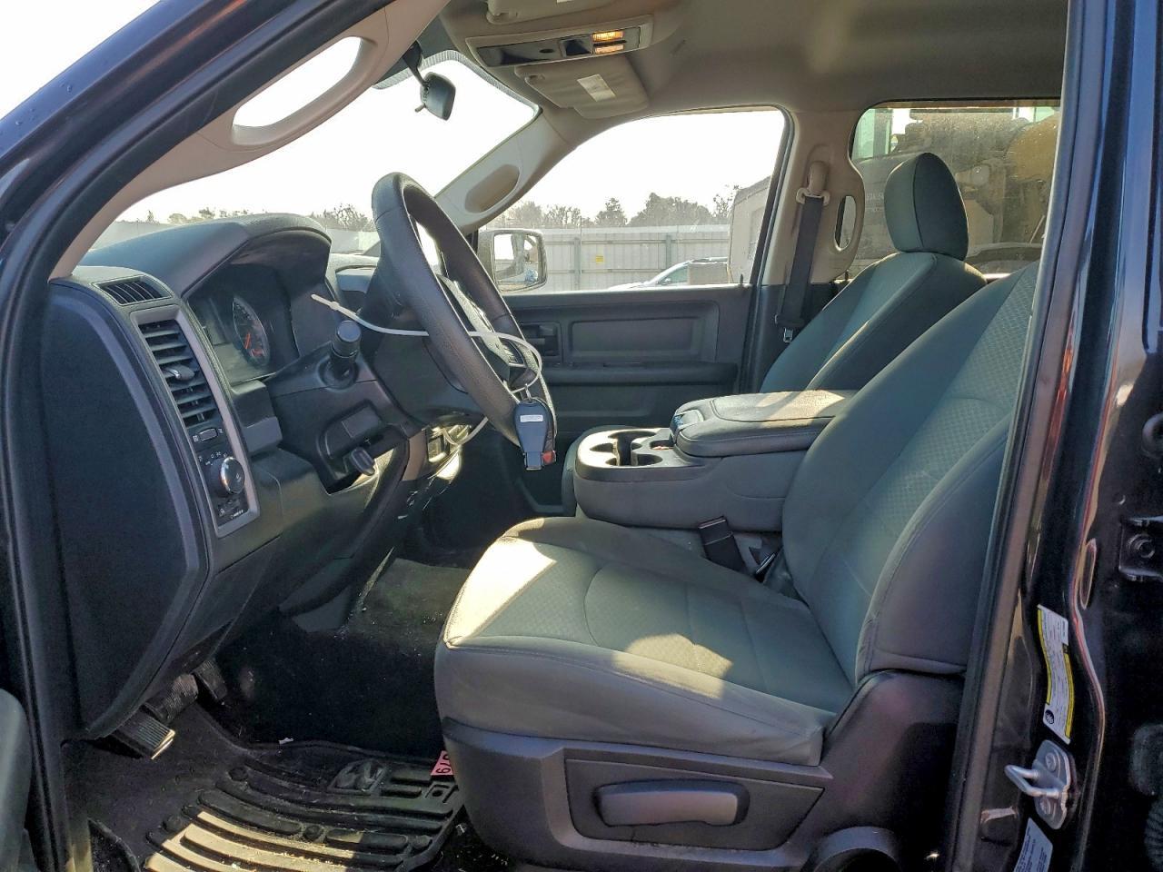 2017 Ram 1500 St - Фото 7