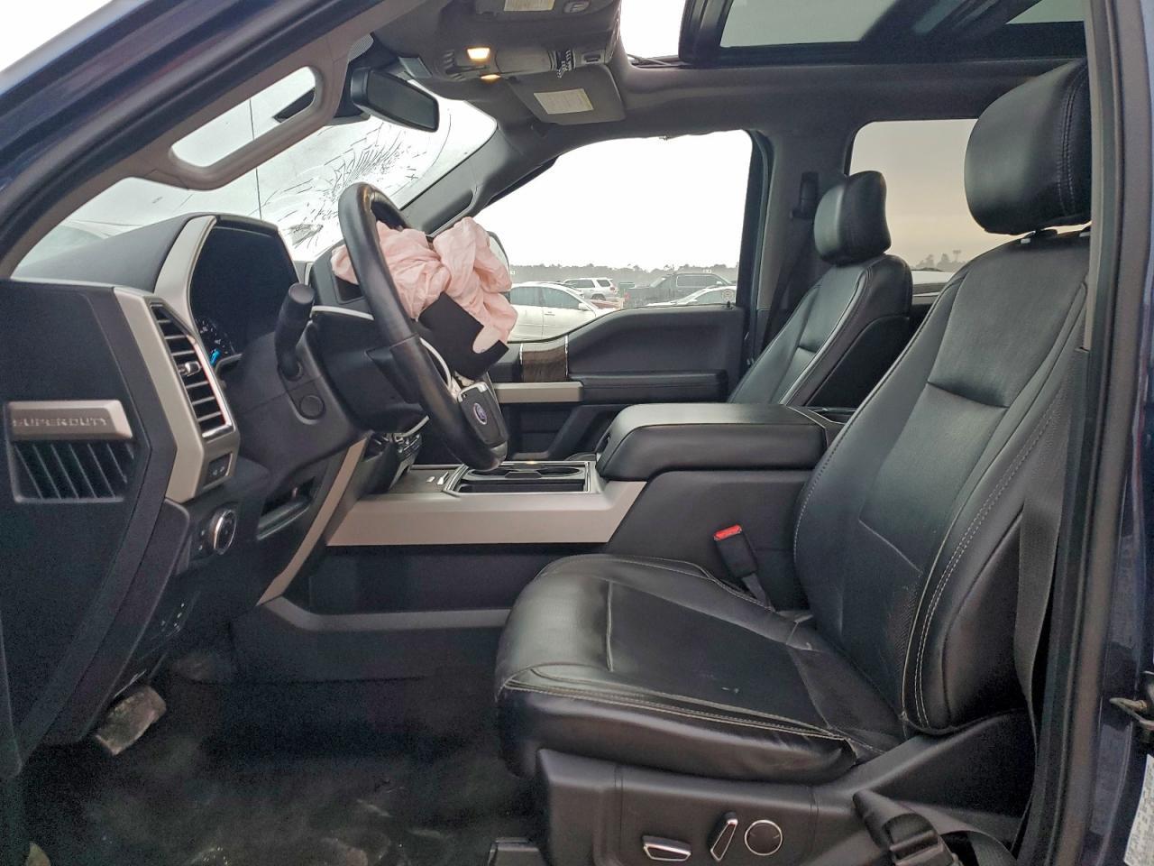 2017 Ford F350 Super Duty - Фото 7