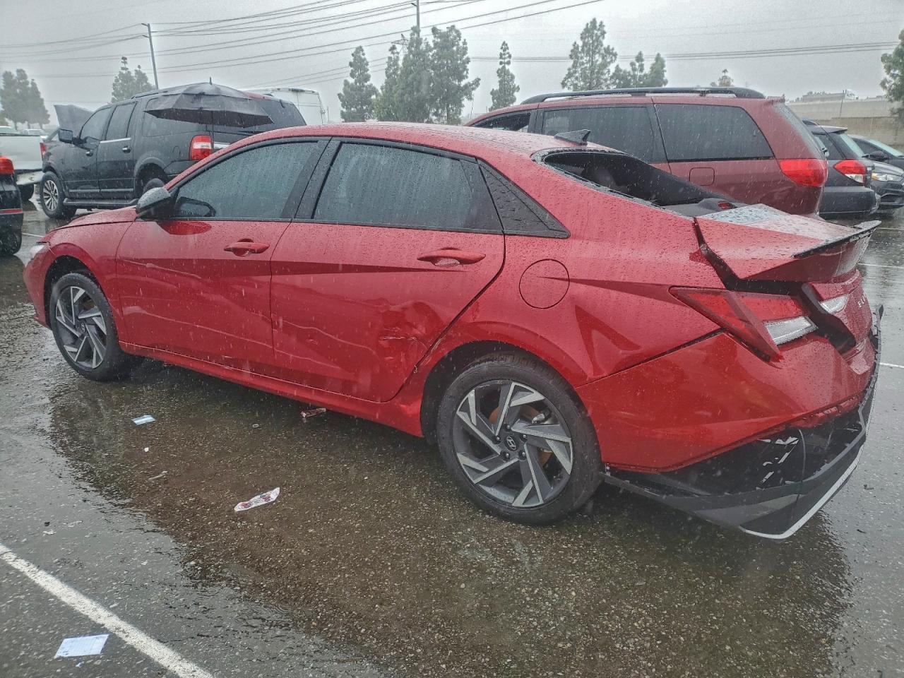 2025 Hyundai Elantra Sel Sport - Фото 2