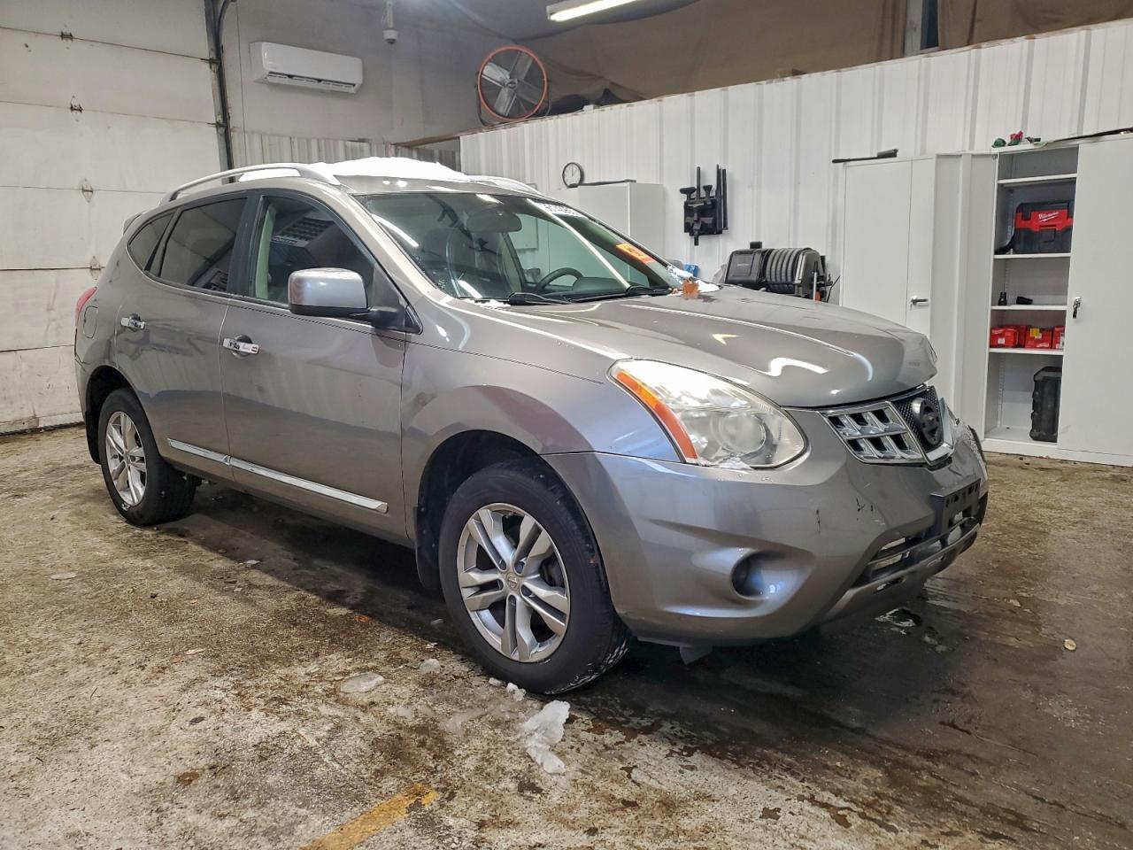 2013 Nissan Rogue S - Фото 4