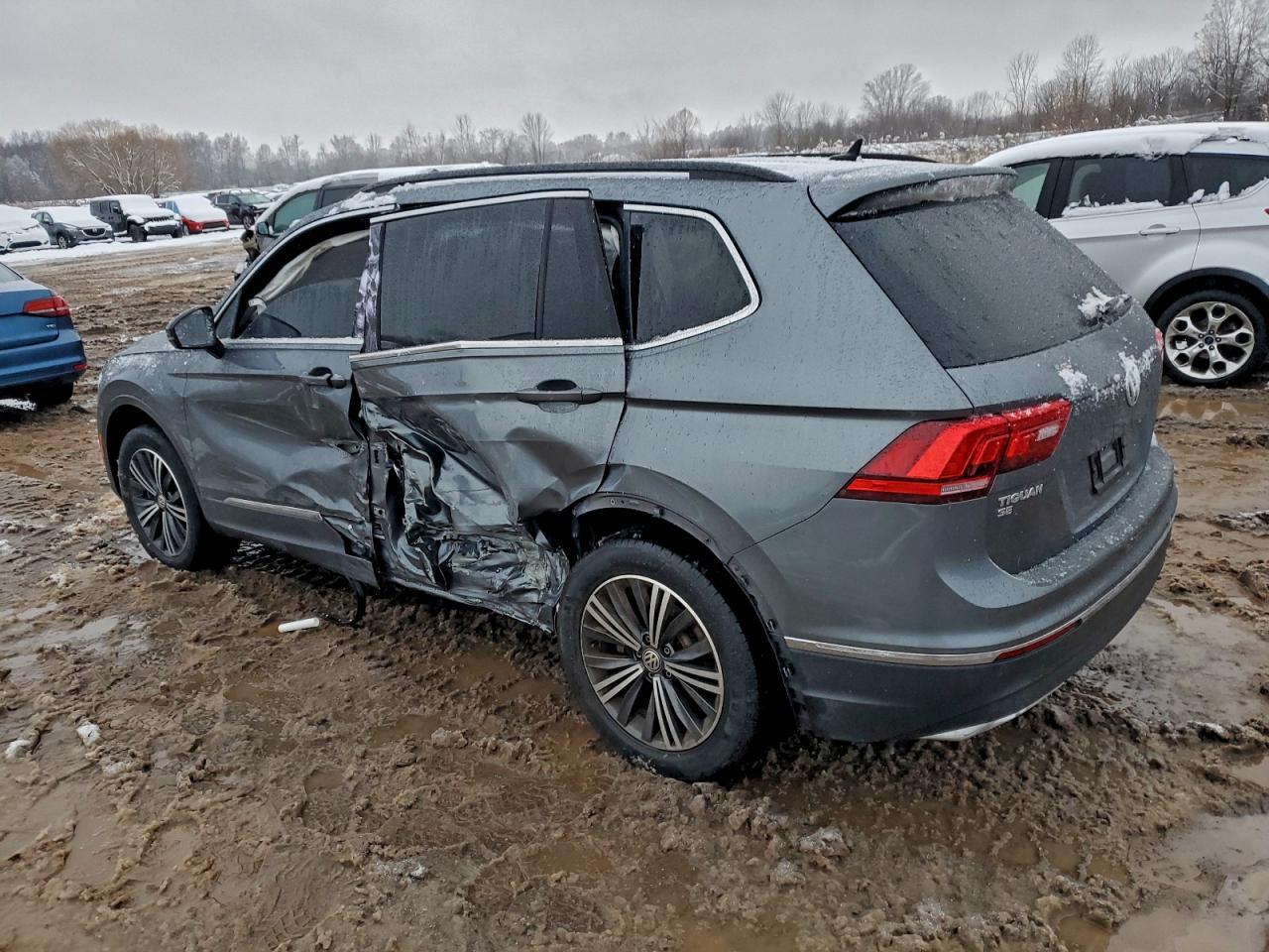 2021 Volkswagen Tiguan Se - Image 2