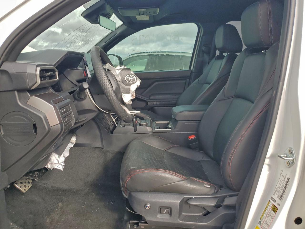 2024 Toyota Tacoma Double Cab - Image 7