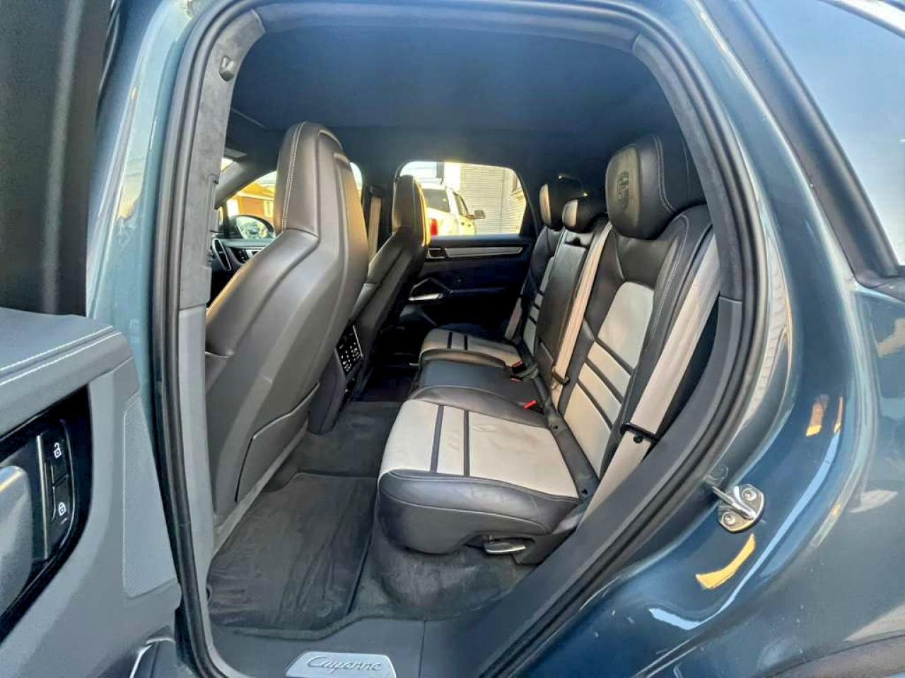 2020 Porsche Cayenne Turbo - Фото 7