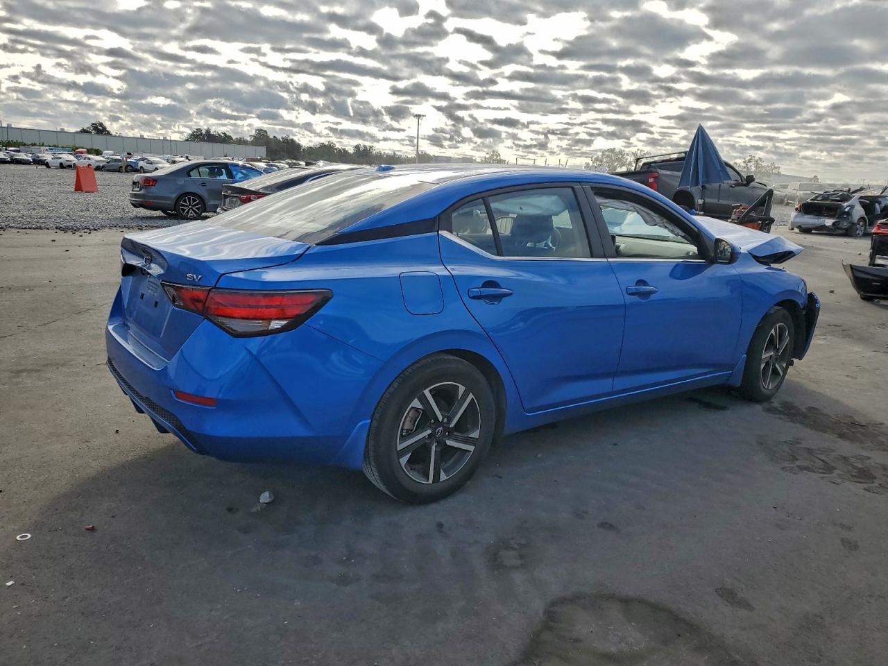 2024 Nissan Sentra Sv - Image 3