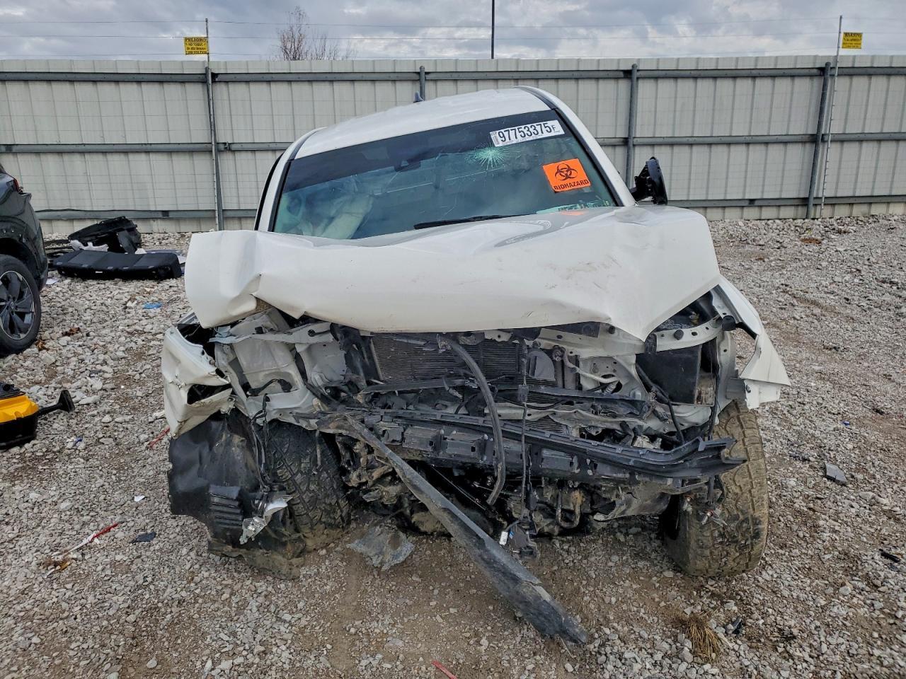 2021 Toyota Tacoma Access Cab - Image 5