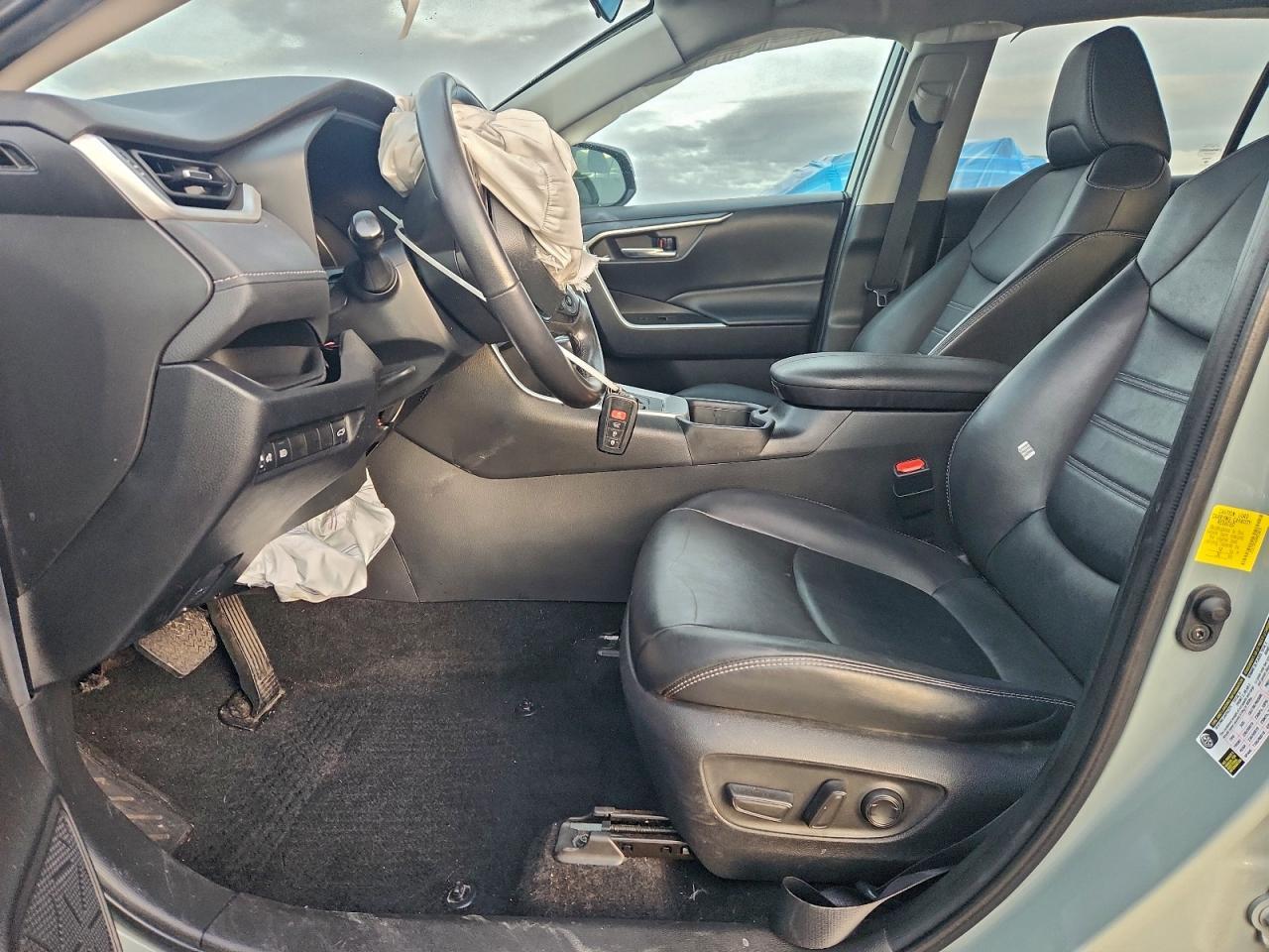 2022 Toyota Rav4 Xle Premium - Фото 7