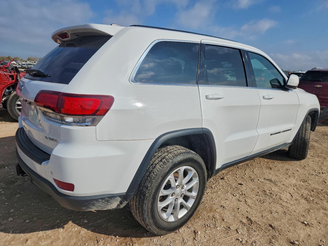 2022 Jeep Grand Cherokee Laredo E - Фото 3