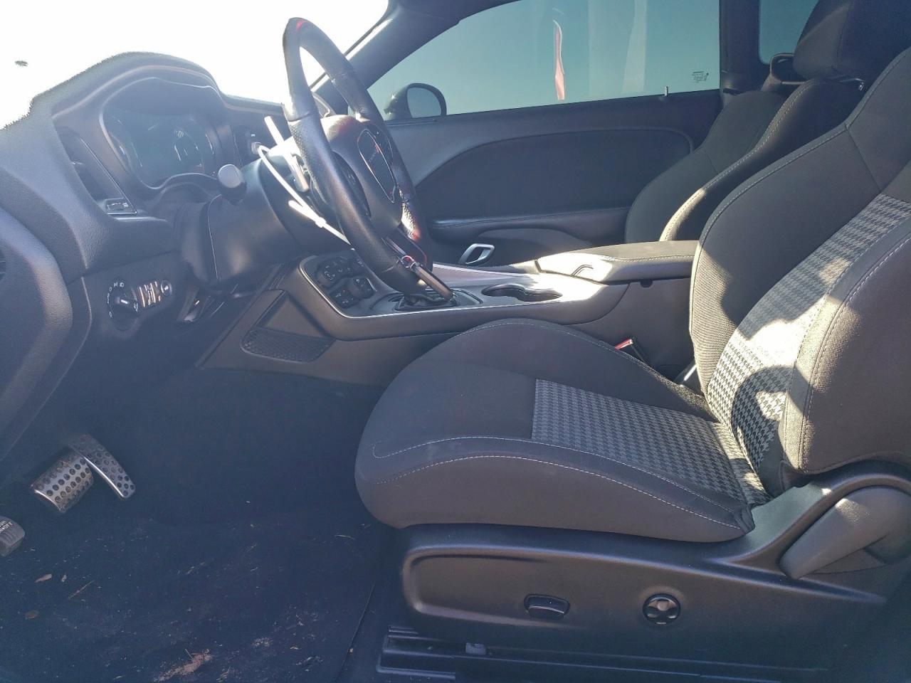 2020 Dodge Challenger R/T - Фото 7