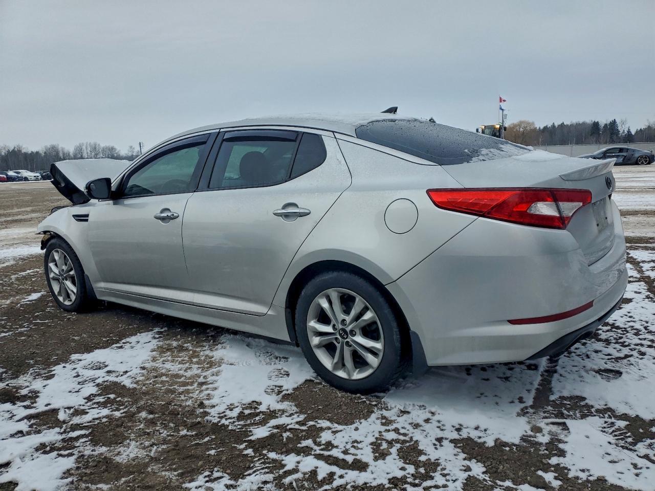 2011 Kia Optima Sx - Image 2