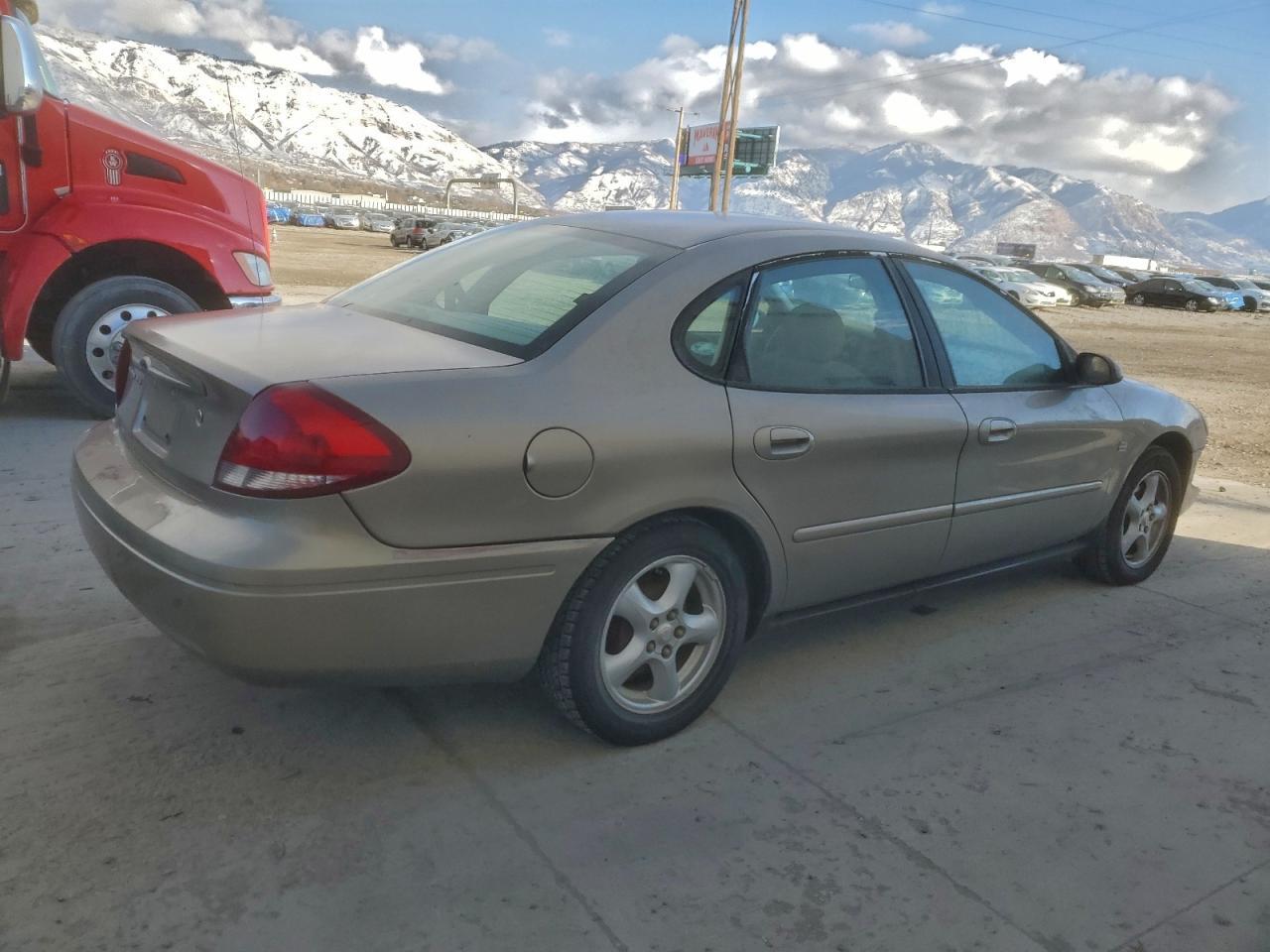 2004 Ford Taurus Ses - Фото 3