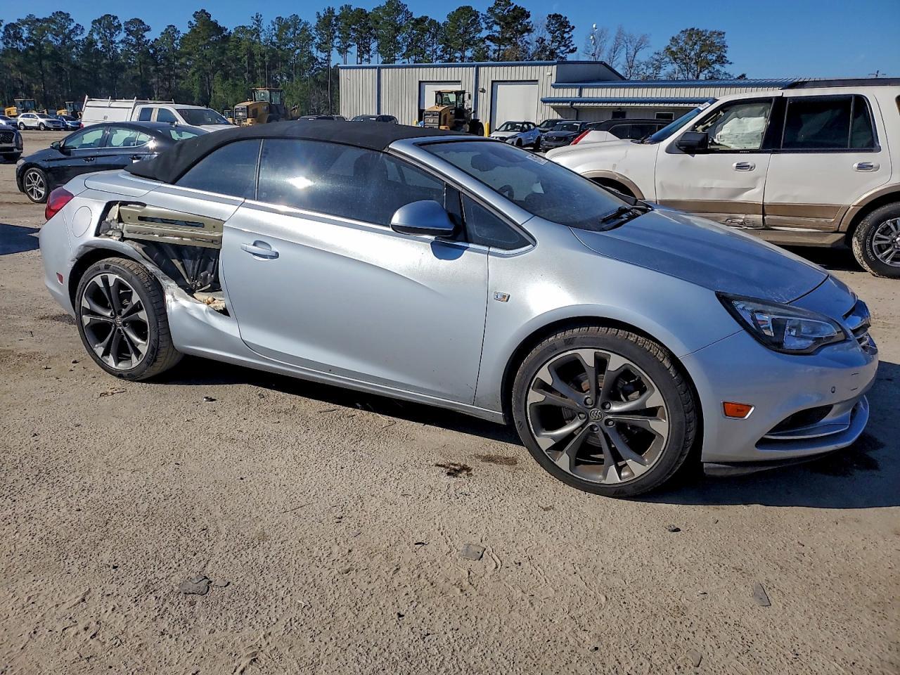 2017 Buick Cascada Premium - Image 4