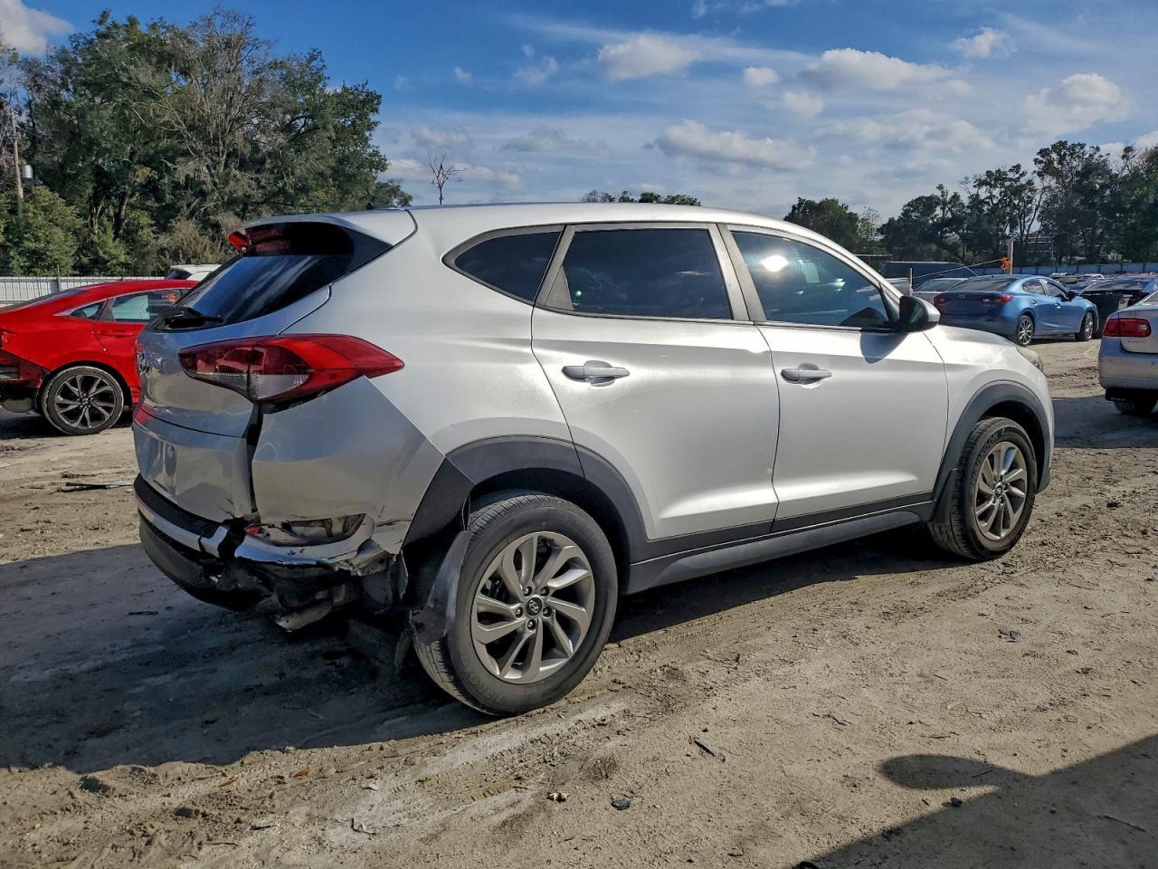 2016 Hyundai Tucson Se - Фото 3