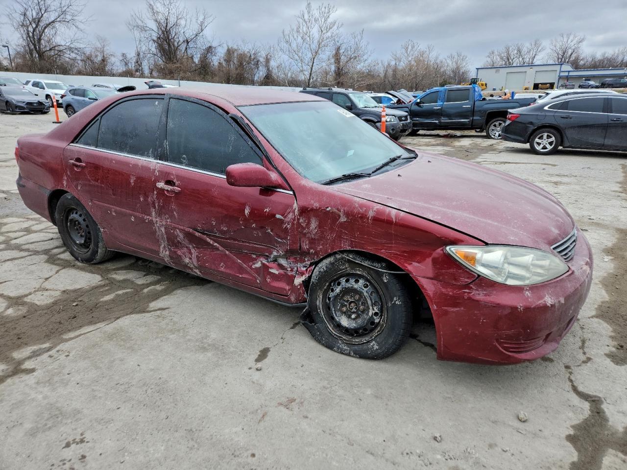 2005 Toyota Camry Le - Image 4