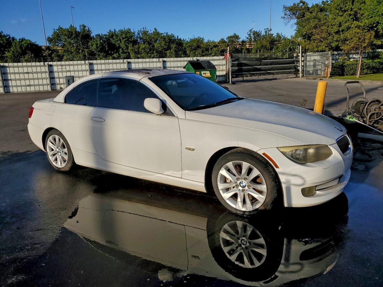 2011 BMW 335 I - Фото 4