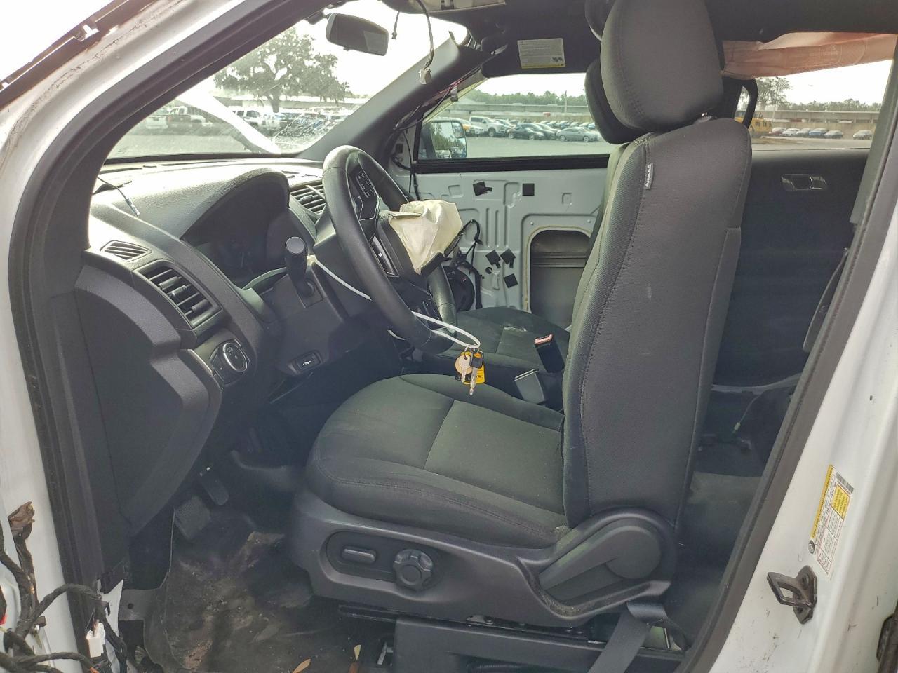 2017 Ford Explorer Police Interceptor - Фото 7