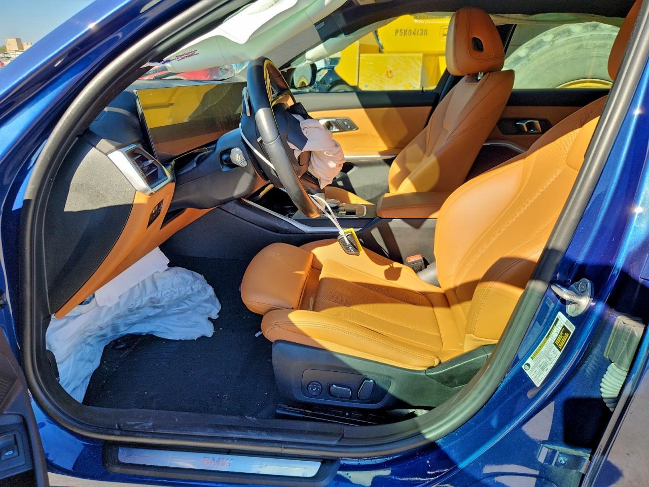 2024 BMW 330I - Фото 7