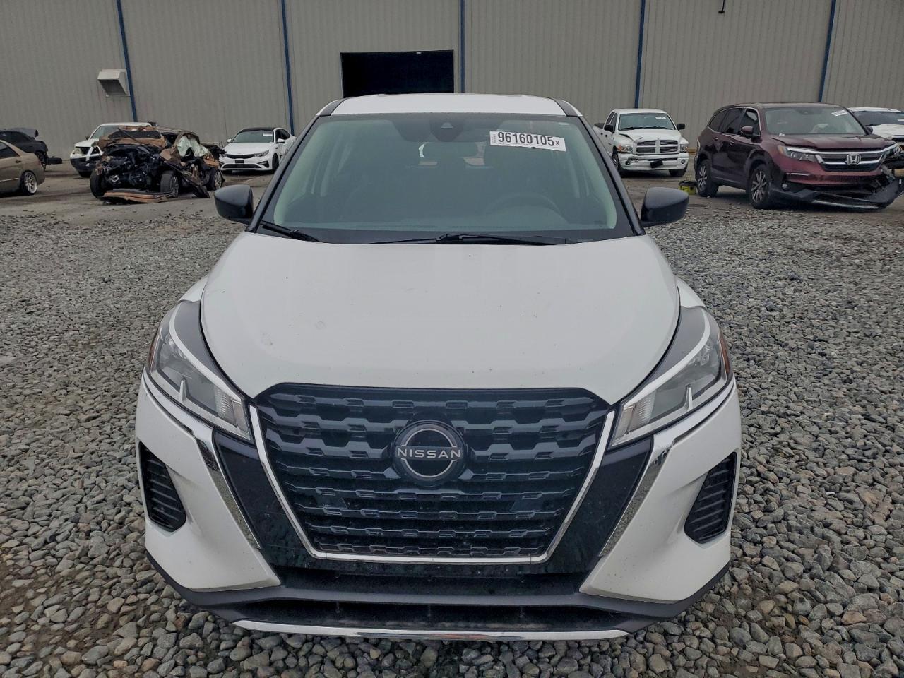 2023 Nissan Kicks S - Image 5